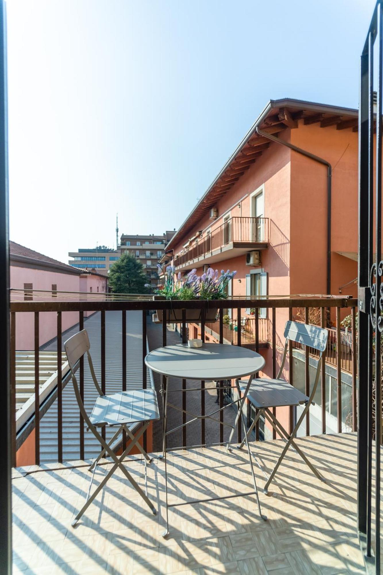 Grand Central 1845 - 2 Bedrooms Design Flat Bergamo Buitenkant foto